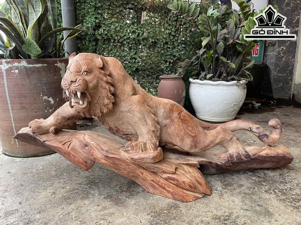 Tượng Hổ Phong Thủy Gỗ Hương Cao 46 Ngang 98 Sâu 37 (cm)