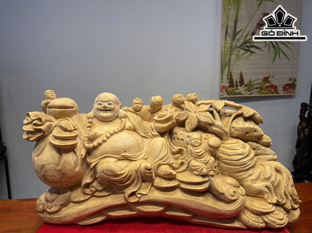 Tượng Phật Di Lặc Tam Phúc Ngự  Củ Sâm Gỗ Ngọc Am Cao 36 Ngang 72 Sâu 23 (cm)