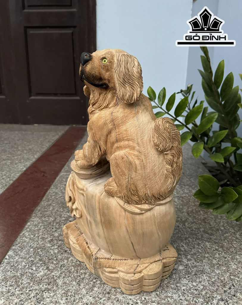 Tượng Chó Gỗ Ngọc Am Cao 44 Ngang 26 Sâu 20 (cm)