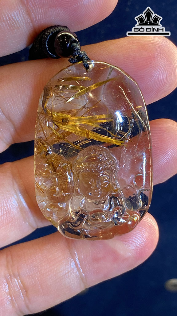 Mặt Dây Chuyền Phật Bã Mía Đá Thạch Anh Tóc Vàng Cao 43,2 Ngang 28,8 Sâu 9 (mm) 19g