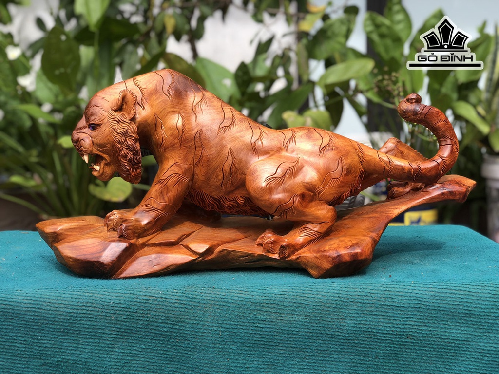 Tượng Hổ Phong Thủy Gỗ hương Cao 30 Ngang 65 Sâu 27 (cm)