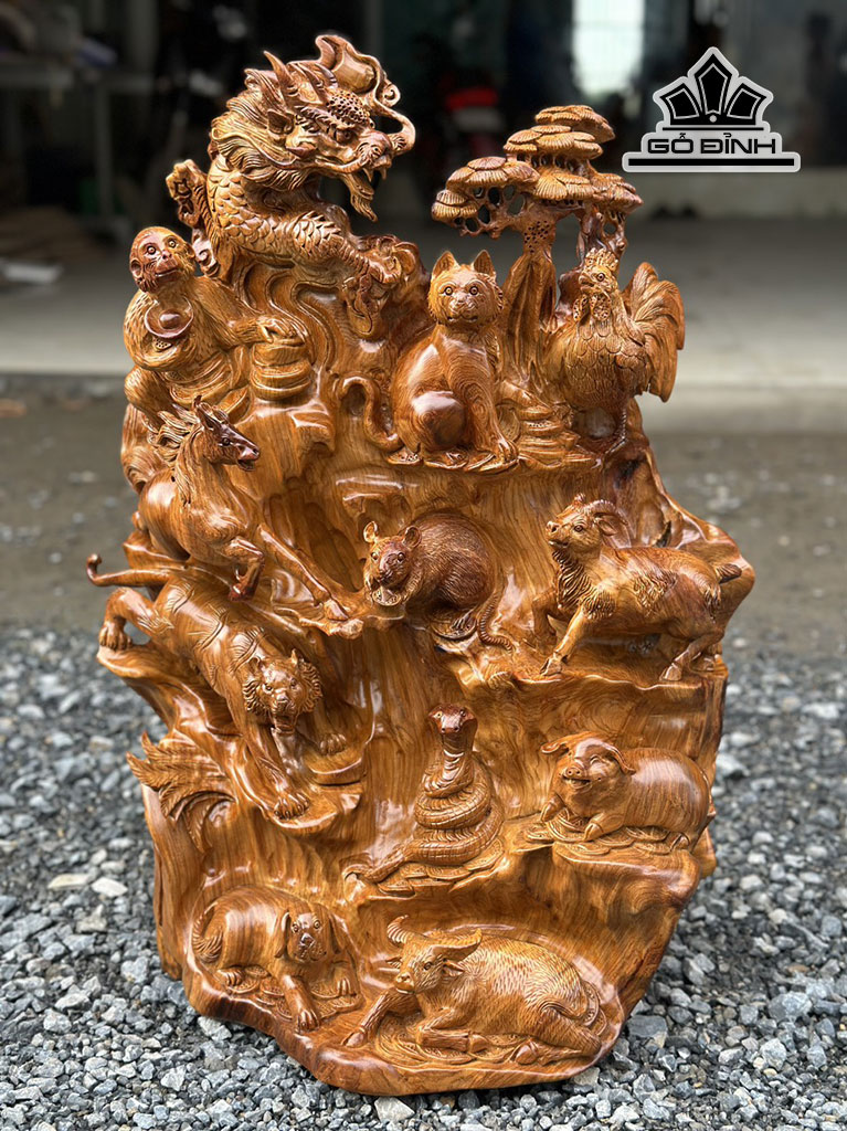 Tác Phẩm 12 Con Giáp Gỗ Hương Cao 72 Ngang 50 Sâu 30 (cm)