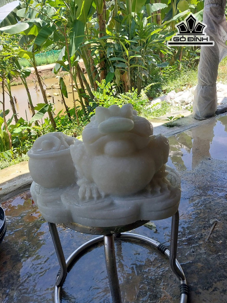 Thiềm Thừ Đá Cẩm Thạch Cao 23 Ngang 36 Sâu 29 (cm) 20kg