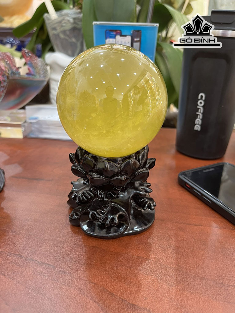 Bi Cầu Đá Thạch Anh Vàng Đường Kính 8 (cm) 0,67kg