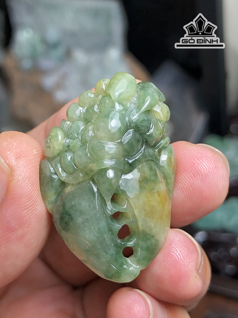 Mặt Dây Chuyền Càng Cua Đá Cẩm Thạch Cao 38,6 Ngang 26,6 Sâu 15,2 (mm) 16g