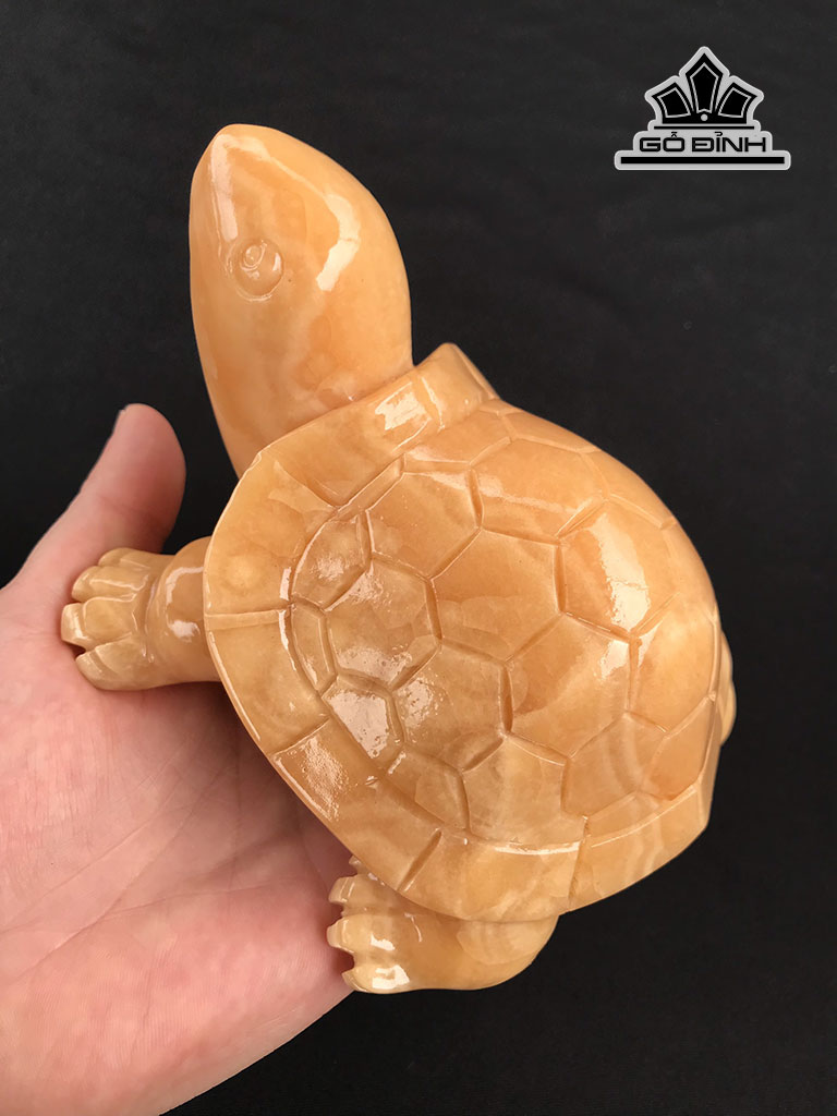 Kim Quy Đá Ngọc Hoàng Long Cao 14 Ngang 10,5 Sâu 9 (cm) 1,1kg