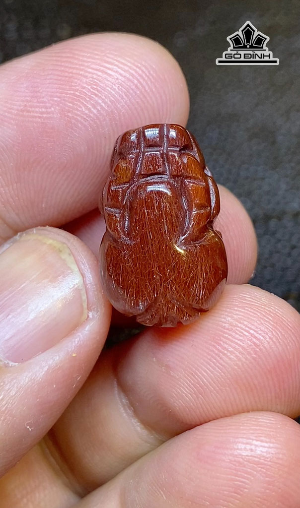 Mặt Dây Chuyền Tỳ Hưu Đá Thạch Anh Tóc Đỏ Cao 19 Ngang 12,5 Sâu 10 (mm) 4g