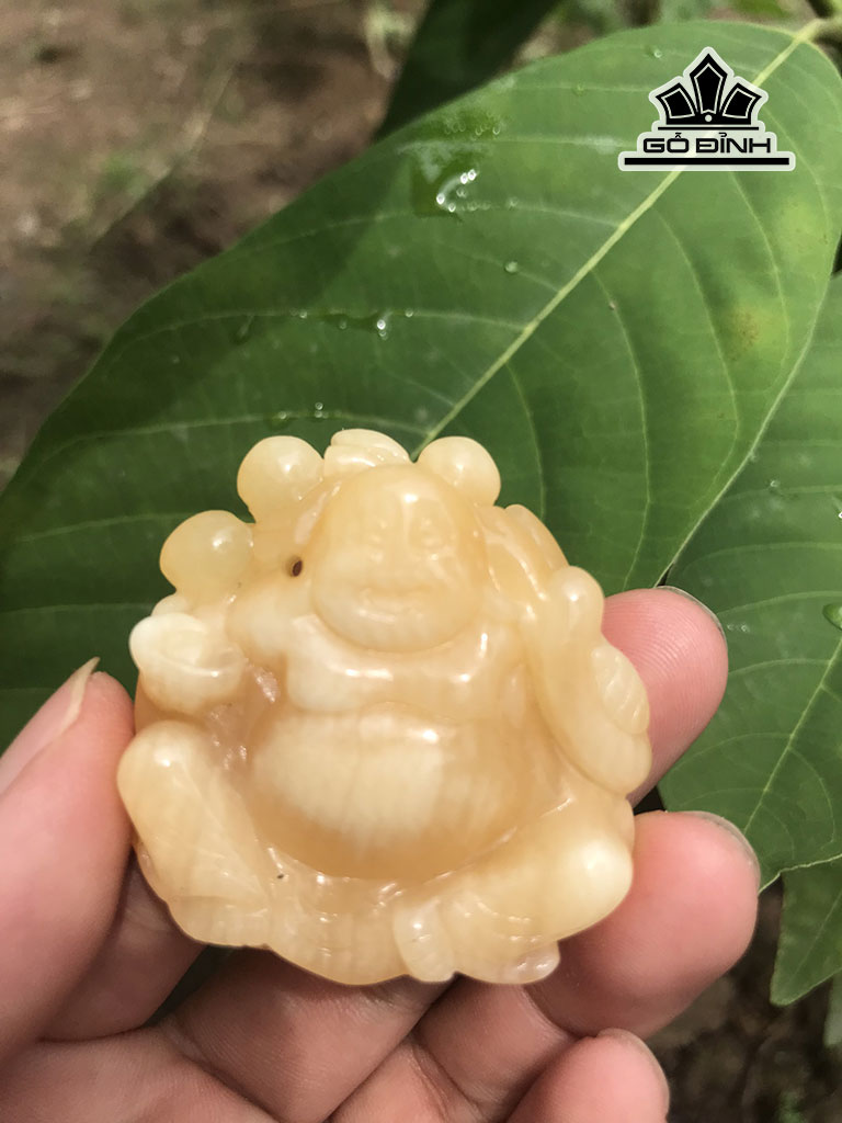 Di Lặc Đá Ngọc Hoàng Long Cao 43 Ngang 45 (mm) 181cts