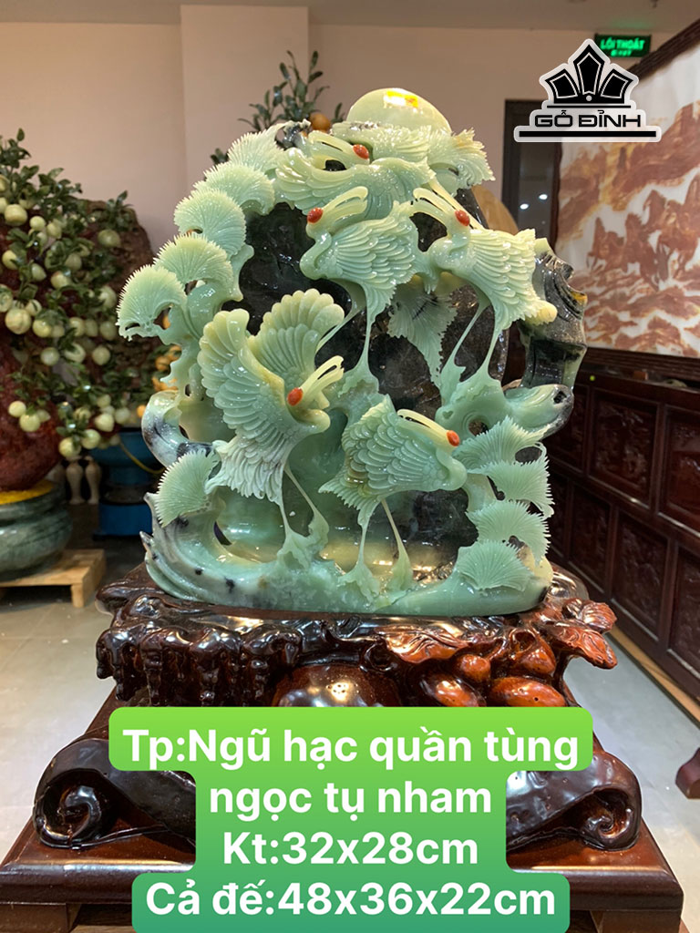 Tác Phẩm Ngũ Hạc Quần Tùng Đá Serpentine Cao 48 Ngang 36 Sâu 22 Riêng Đá Cao 32 Ngang 28 (cm)