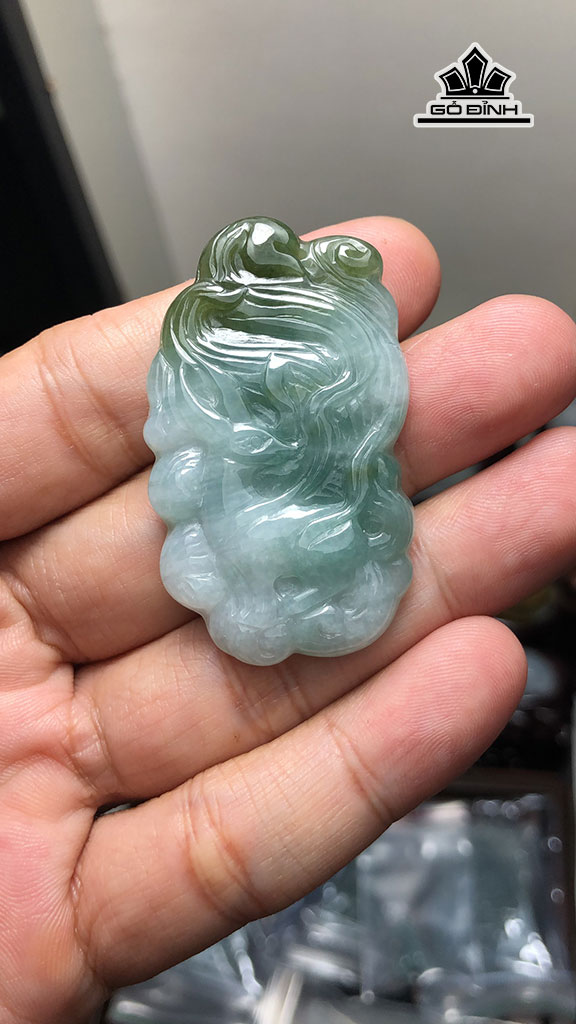 Mặt Dây Chuyền Cửu Vỹ Hồ Đá Cẩm Thạch Cao 50 Ngang 29,6 Sâu 6,6 (mm)