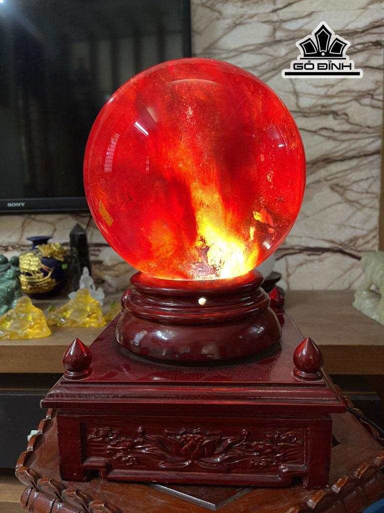 Bi Cầu Thủy Tinh Đỏ Đường Kính 21 (cm) 10,83kg