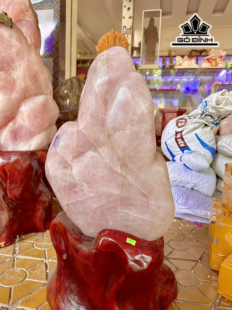 Đá Cảnh Đá Thạch Anh Hồng Cao 66 Ngang 48 (cm) 38,9kg