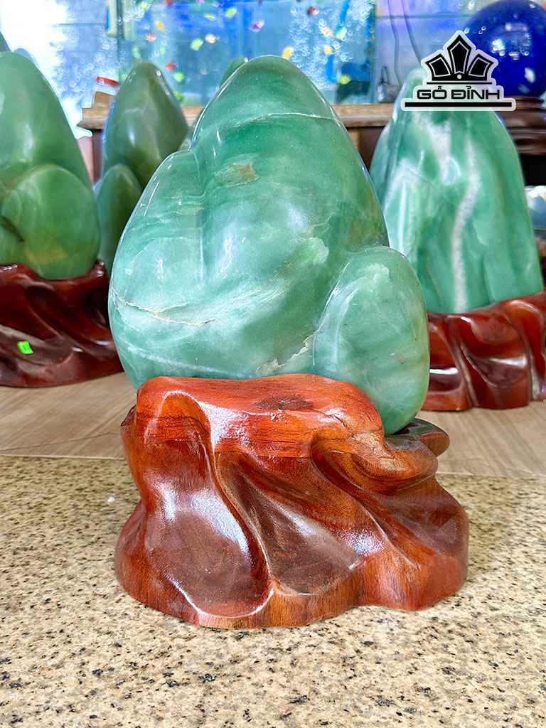 Đá Cảnh Đá Thạch Anh Xanh Cao 34 Ngang 25 (cm) 11,56kg