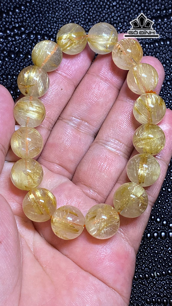 Vòng Tay Đá Thạch Anh Tóc Vàng Đường Kính 13,5 (mm) 51,7g