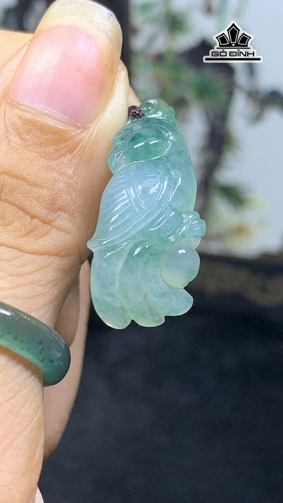 Mặt Dây Chuyền Chim Anh Vũ Hoa Bay Đá Cẩm Thạch Cao 31 Ngang 13,8 Sâu 6 (mm) 5,3g