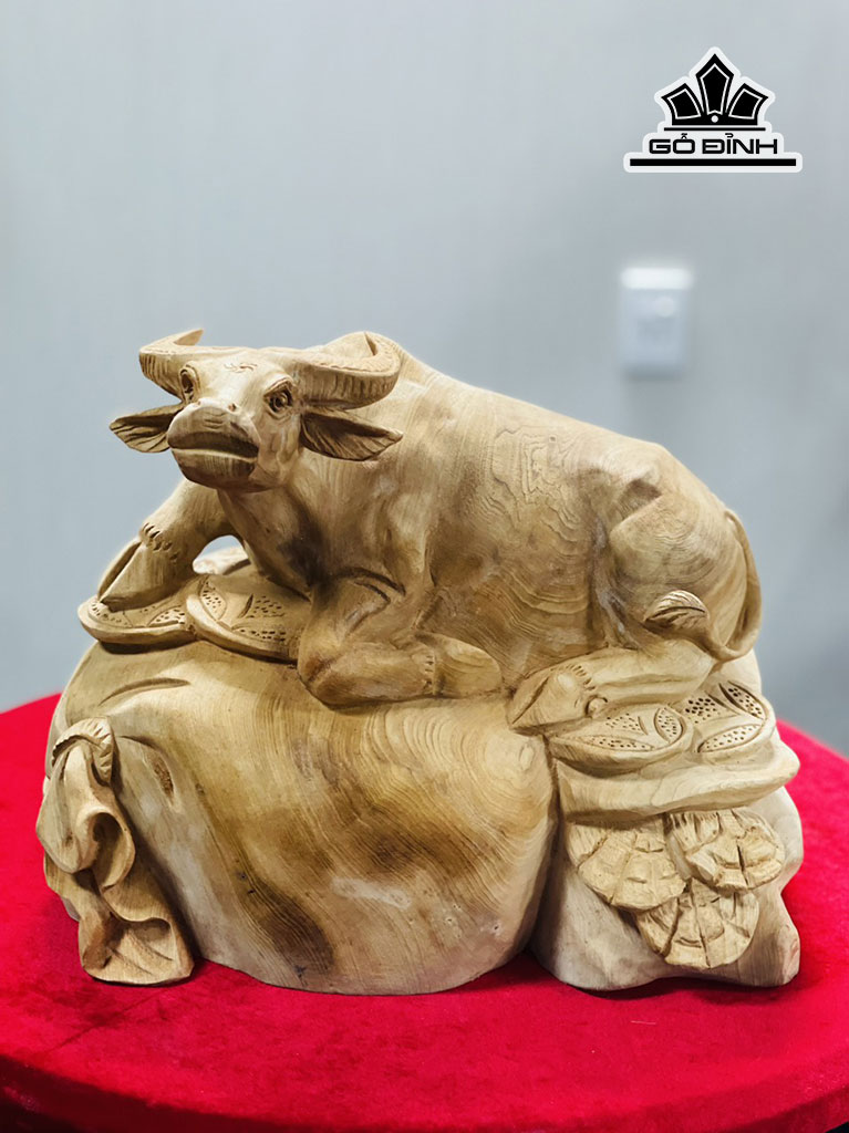 Tượng Trâu Gỗ Ngọc Am Cao 28 Ngang 34 Sâu 27 (cm)