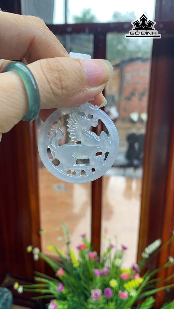 Mặt Dây Chuyền Tuổi Ngọ Đá Cẩm Thạch Cao 38,8 Ngang 4,5 (mm) 10,5g