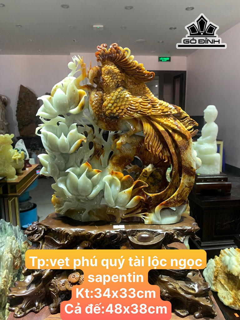 Tác Phẩm Vẹt Phú Quý Tài Lộc Đá Serpentine Cao 48 Ngang 38 Riêng Đá Cao 34 Ngang 33 (cm)