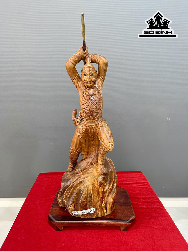 Tượng Tôn Ngộ Không Gỗ Hương Cao 68 Ngang 30 Sâu 20 (cm)