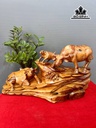 Tượng Gia Đình Trâu Gỗ Hương Cao 31 Ngang 60 Sâu 22 (cm)