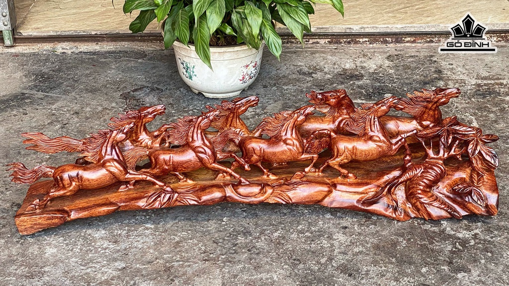 Tượng Mã Đáo Thành Công Gỗ Cẩm Cao 20 Ngang 72 Sâu 19 (cm)