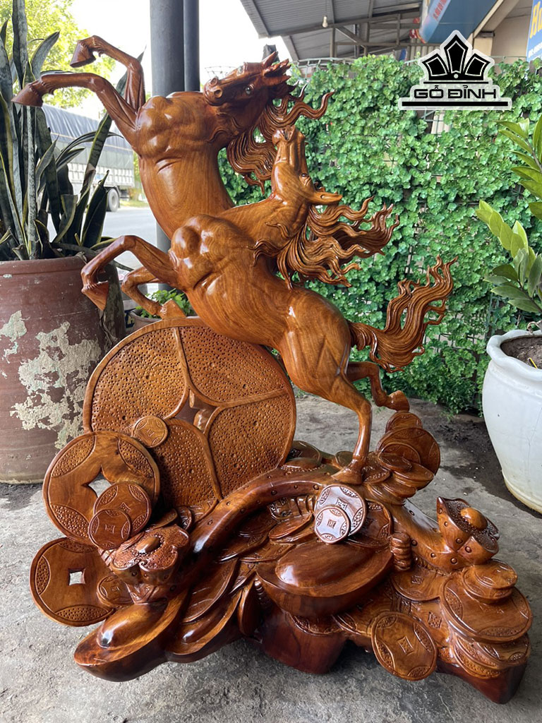 Tượng Song Mã Uyên Ương Gỗ Hương Cao 73 Ngang 55 Sâu 32 (cm)