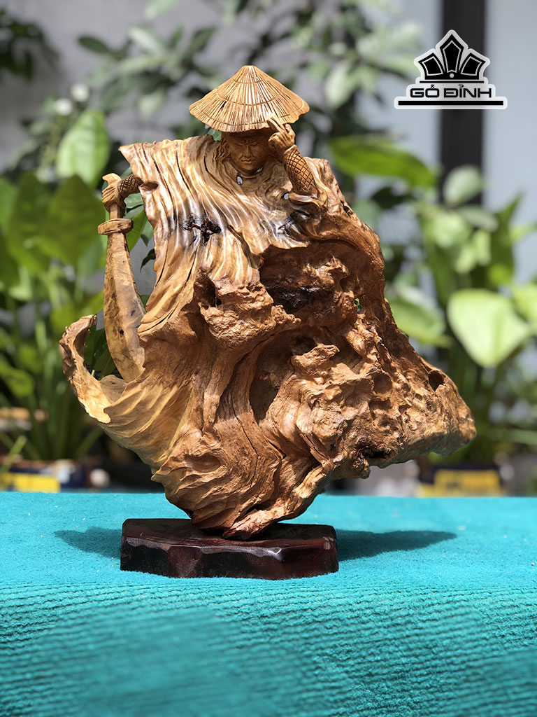 Tượng Thích Khách Gỗ Nu Lũa Cao 37 Ngang 35 Sâu 19 (cm)