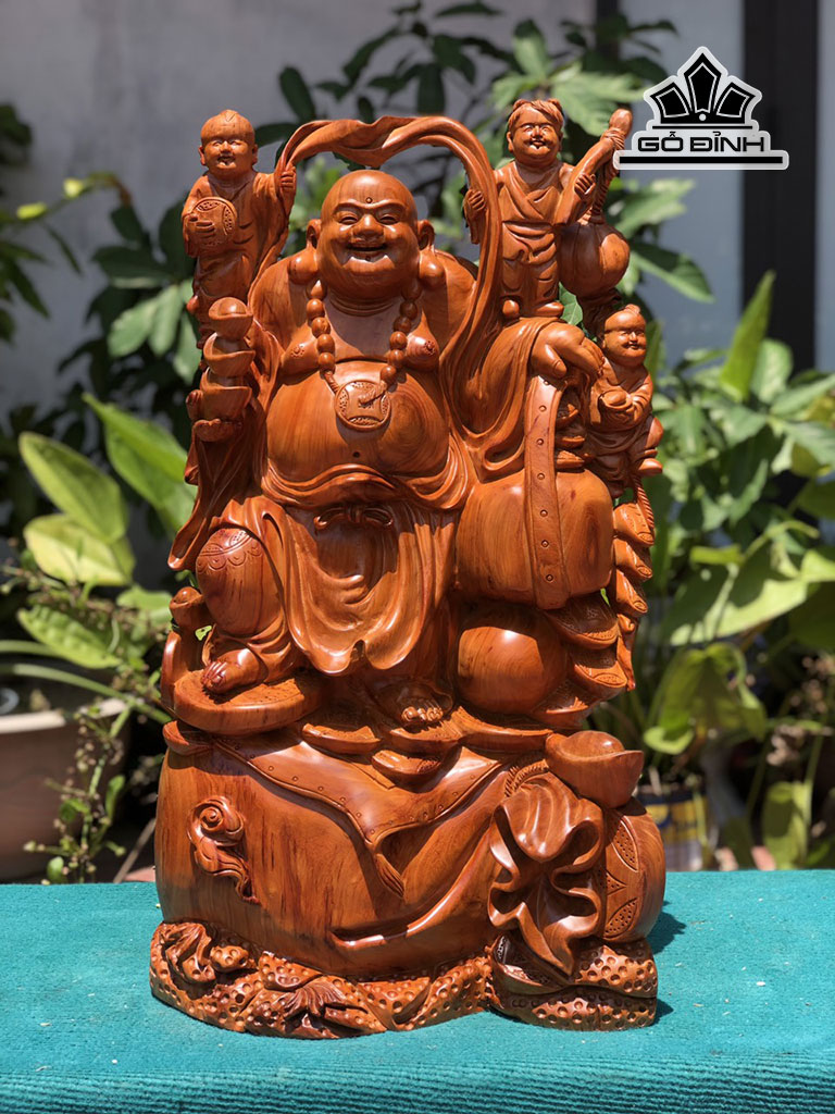 Tượng Phật Di Lặc Tam Phúc Gỗ Hương Cao 66 Ngang 39 Sâu 22 (cm)