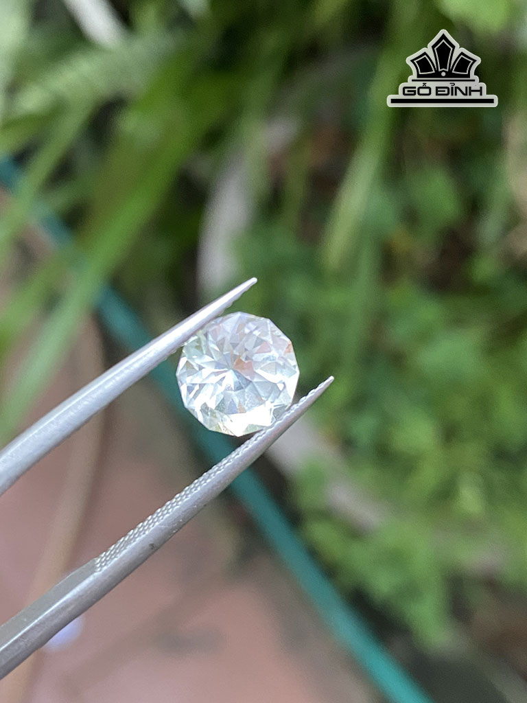 Viên Đá Topaz Trắng Đường Kính 7,8 (mm)