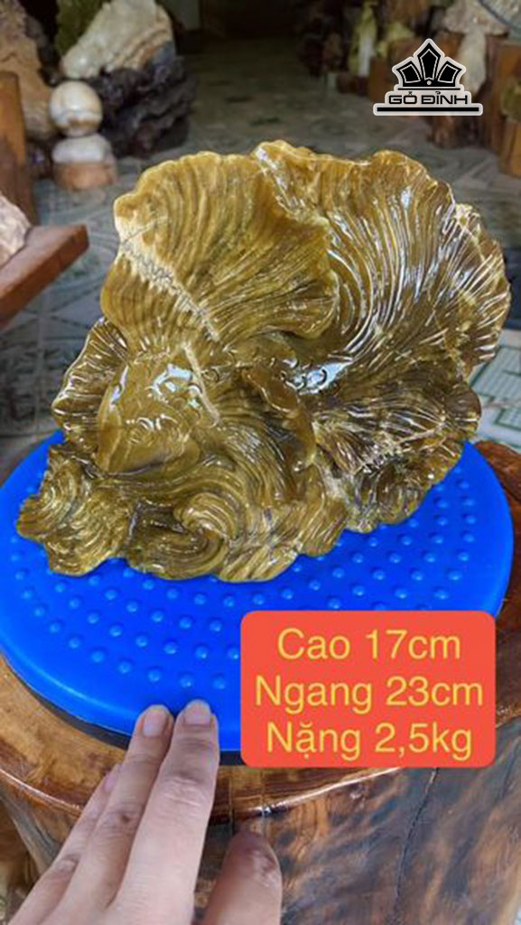 Tác Phẩm Cá Xiêm Đá Serpentine Cao 17 Ngang 23 (cm) 2,5kg
