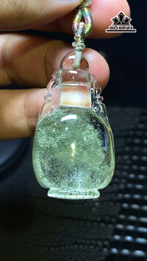Mặt Dây Chuyền Thanh Tịnh Bình Đá Thạch Anh Ưu Linh Xanh Cao 45 Ngang 25 Sâu 15,5 (mm) 20g