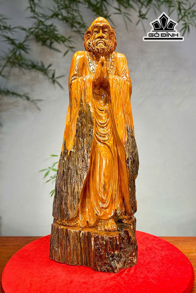 Tượng Đạt Ma Sư Tổ Gỗ Huyết Long Cao 93 Ngang 35 Sâu 35 (cm)