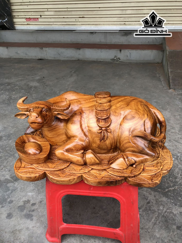 Tượng Trâu Gỗ Hương Cao 17 Ngang 42 Sâu 26 (cm)