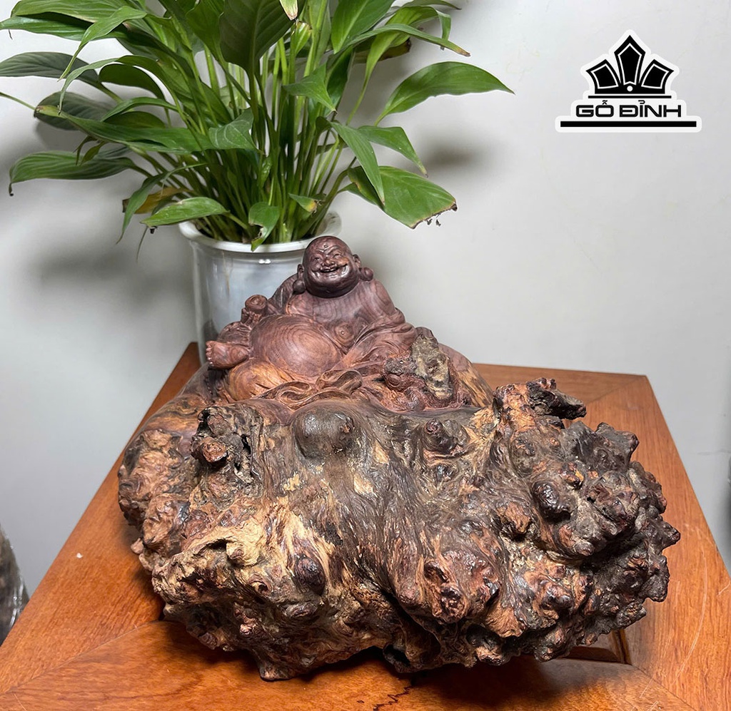 Tượng Phật Di Lặc Gỗ Nu Cẩm Cao 18 Ngang 30 Sâu 25 (cm)