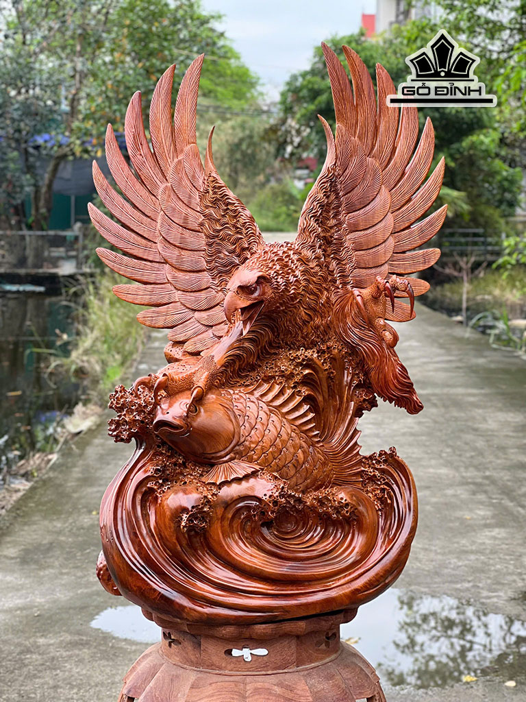 Tượng Đại Bàng Săn Mồi Gỗ Hương Cao 83 Ngang 55 Sâu 30 (cm)