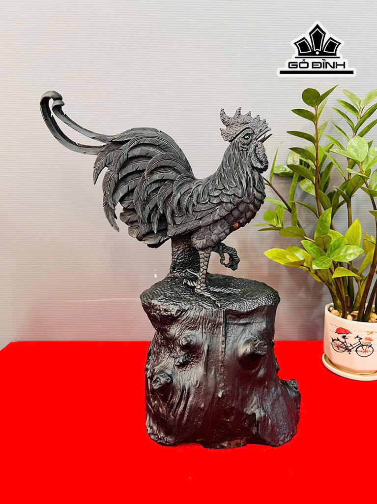 Tượng Gà Trống Gỗ Mun Sừng Cao 41 Ngang 36 Sâu 18 (cm)