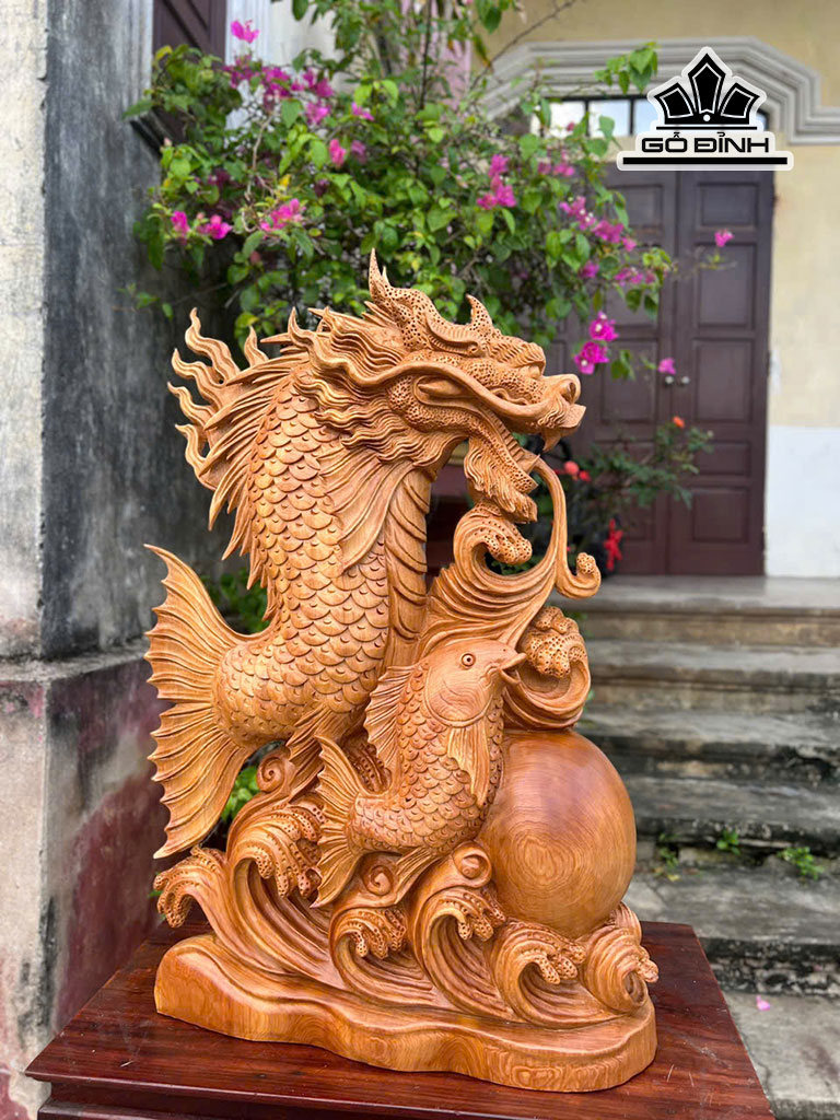 Tượng Cá Chép Hóa Rồng Gỗ Ngọc Am Cao 71 Ngang 45 Sâu 17 (cm)