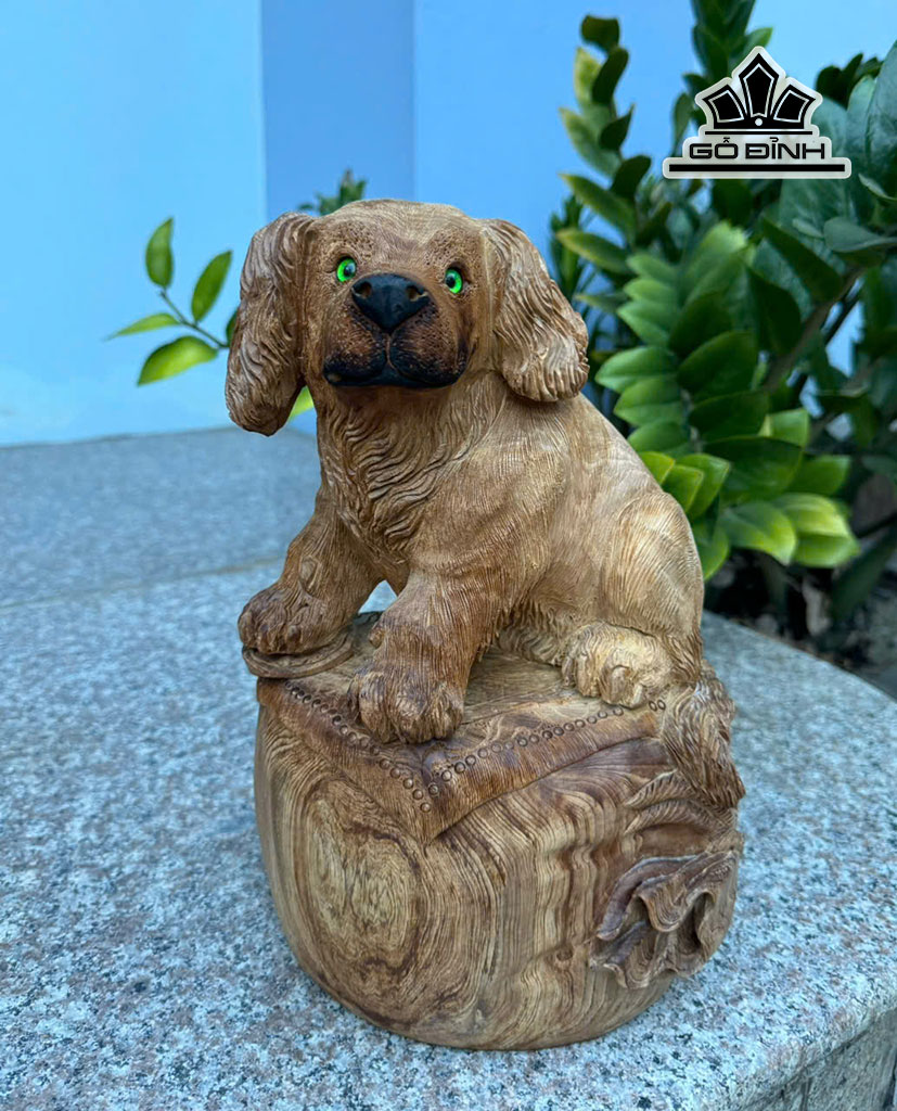 Tượng Chó Gỗ Ngọc Am Cao 30 Ngang 19 Sâu 15 (cm)