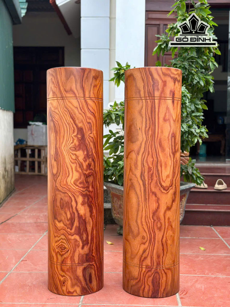 Cặp Trụ Trời Gỗ Cẩm Cao 122 Đường Kính 32 (cm)