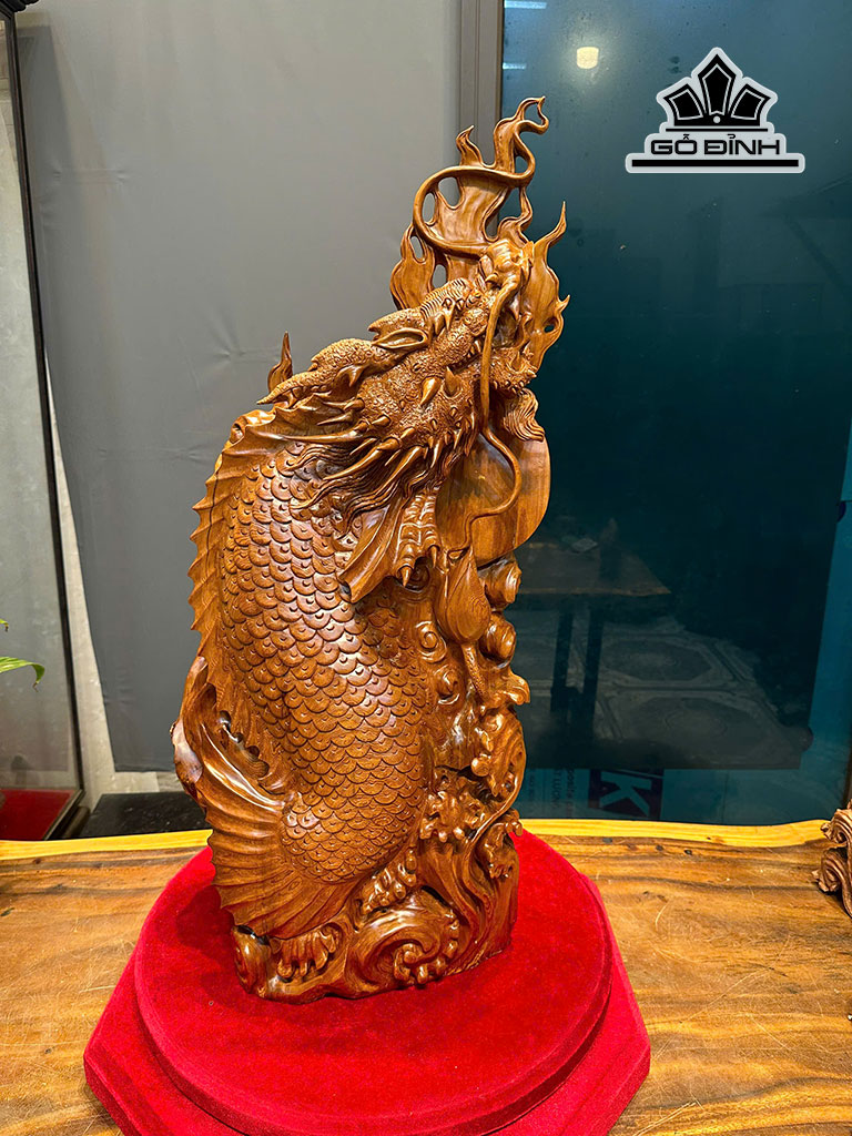 Tượng Cá Chép Hóa Rồng Gỗ Ngọc Am Cao 79 Ngang 36 Sâu 23 (cm)