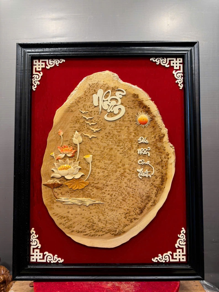 Tranh Nghệ Thuật Chữ Nhẫn Gỗ Nu Ngọc Am - Kích Thước Khung 91x72x3 - Kích Thước Mặt Nu 68x52x1 (cm)