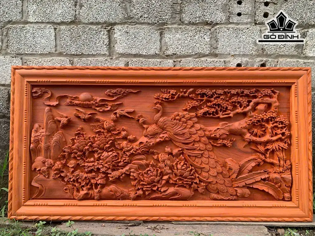 Tranh Phu Thê Viên Mãn Gỗ Hương Đỏ Kích Thước 79x155x5 (cm)