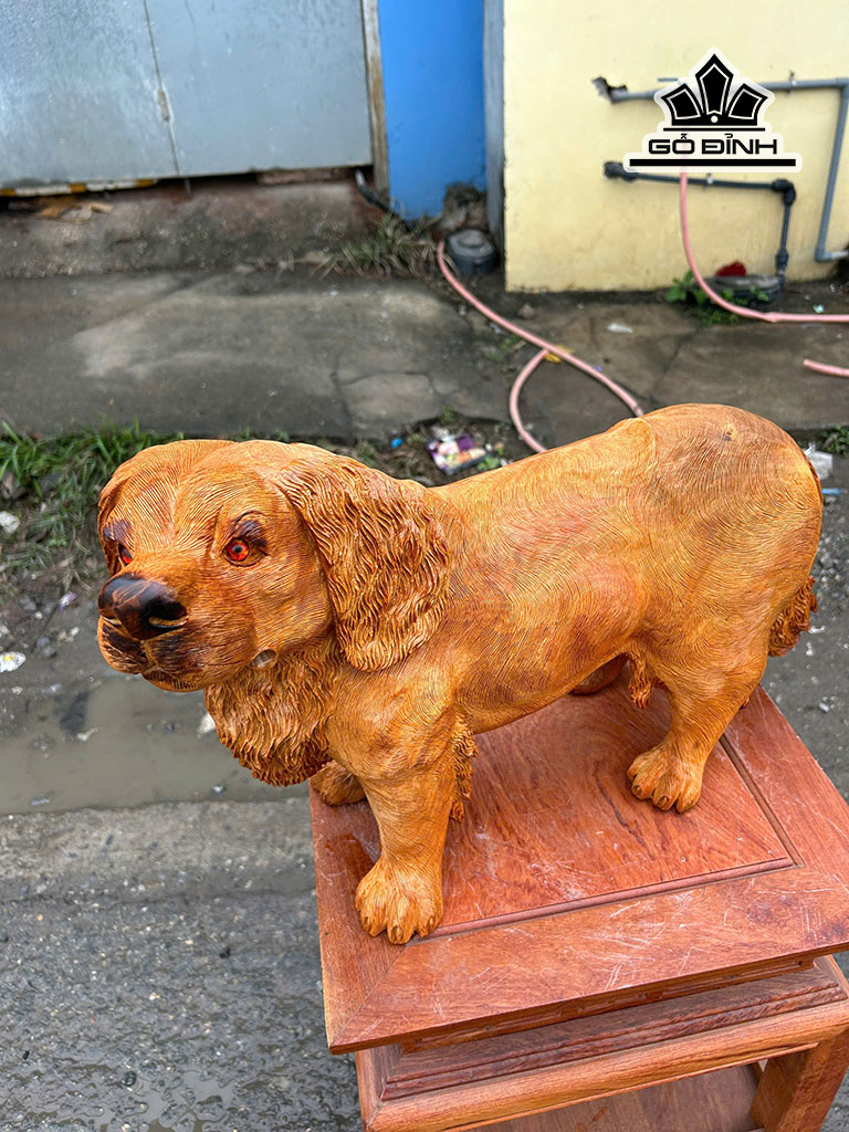Tượng Chó Gỗ Hương Cao 32 Ngang 52 Sâu 18 (cm)
