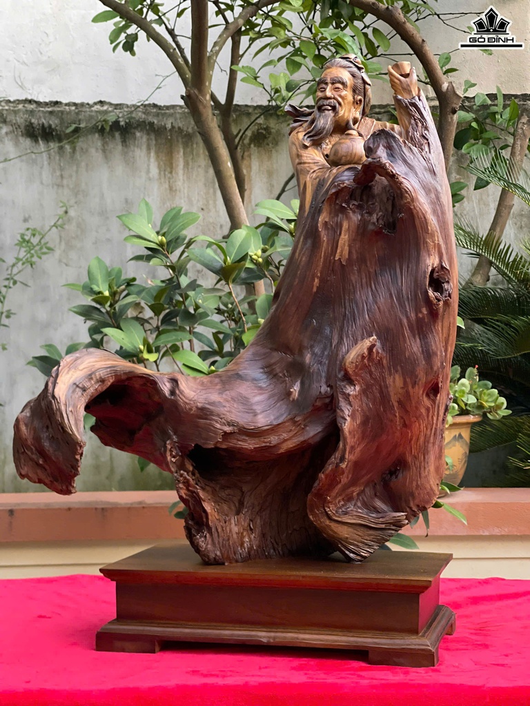 Tượng Thần Trà Gỗ Bách Xanh Cao 66 Ngang 56 Sâu 26 (cm)