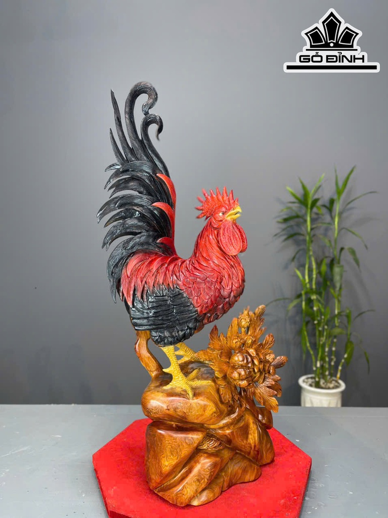 Tượng Nhất Kê Gỗ Hương Cao 78 Ngang 35 Sâu 23 (cm)