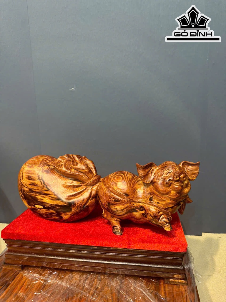 Tượng Heo Gỗ Cẩm Cao 12 Ngang 32 Sâu 9 (cm)