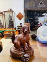 Tượng Chó Gỗ Cẩm Cao 23 Ngang 20 Sâu 16 (cm)