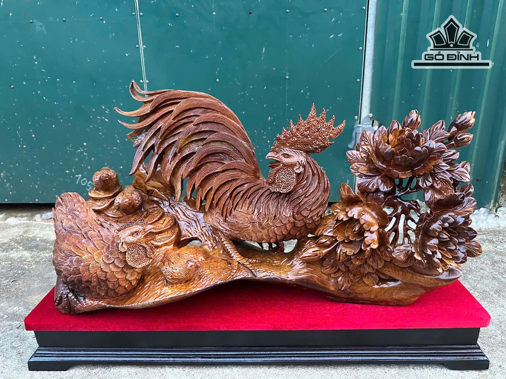 Tượng Gia Đình Gà Gỗ Hương Cao 39 Ngang 73 Sâu 28 (cm) - Cả Kỷ 49