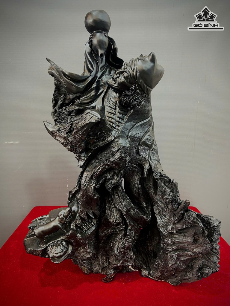 Tượng Tế Công Gỗ Mun Sừng Cao 58 Ngang 45 Sâu 23 (cm)