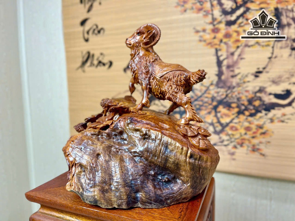 Tượng Nhất Dương Gỗ Hương Cao 32 Ngang 36 Sâu 26 (cm)